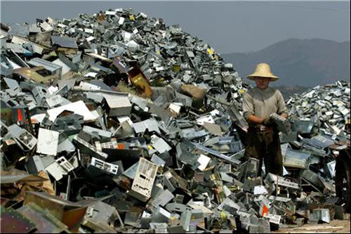 How U.S. E-Waste Impacts Health Worldwide